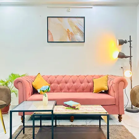 Serene 3Bhk Upscale Apt In Citycenter By Seraistays